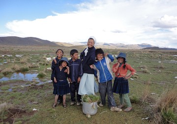 볼리비아 오루로 아이들과 멋진 포즈