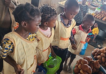 선교지 모잠비크 어린이집 시장보기 체험학습